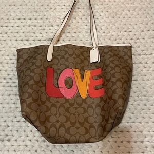 Large Tote - Coach